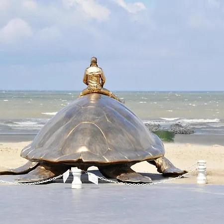 In Near The Beach, Cleaning Included Lägenhet Nieuwpoort