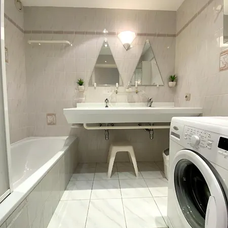 In With Sea View , Cleaning Included * Nieuwpoort